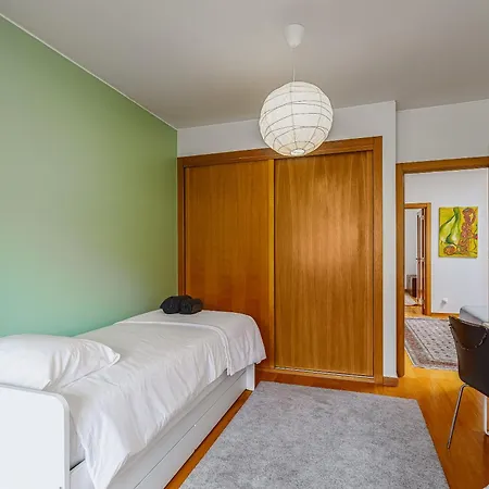 Casa Fontes - House Of Wells Parede